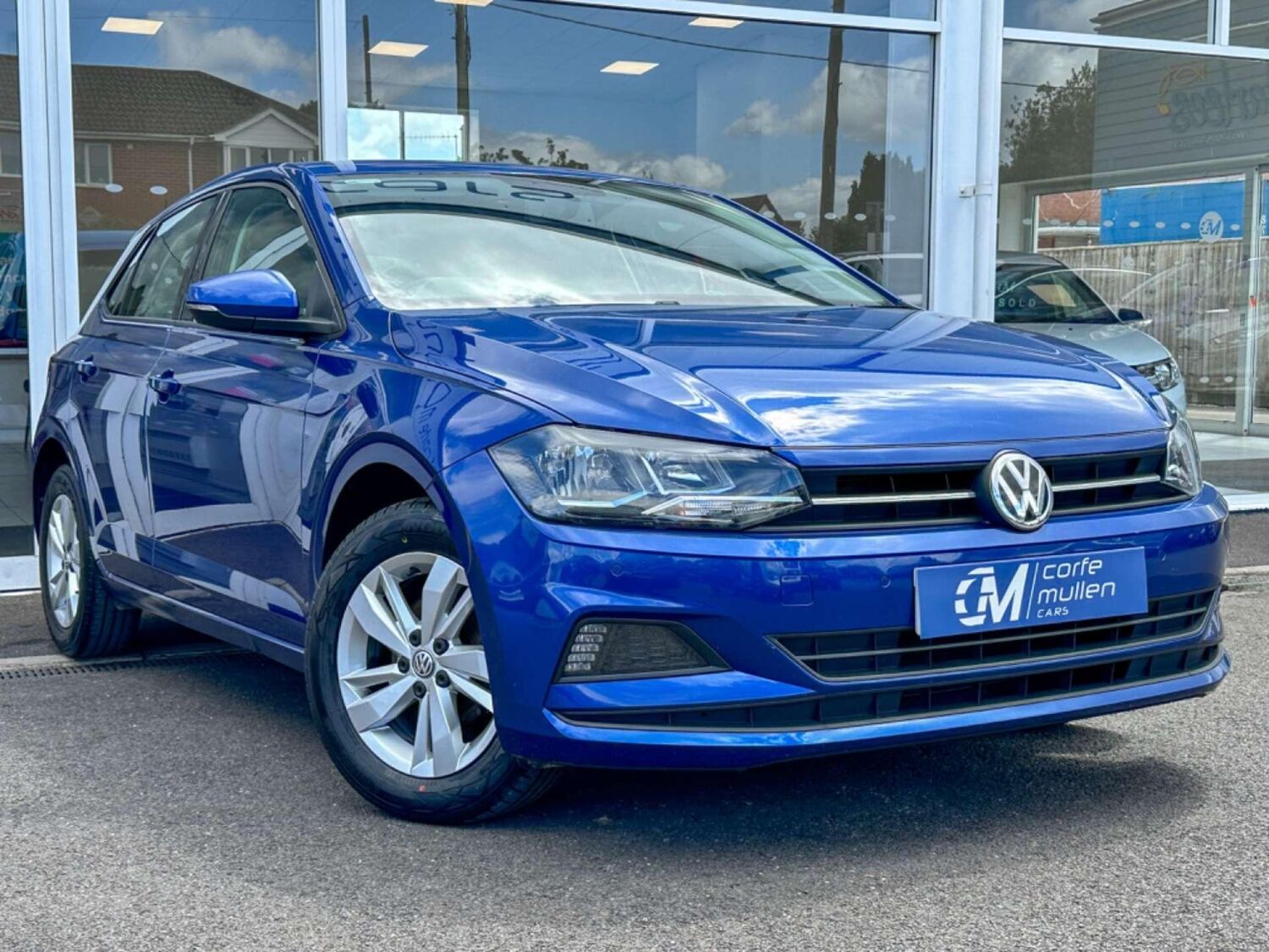 Used VOLKSWAGEN POLO 2018 Blue in Wimborne Dorset Corfe Mullen Cars Ltd